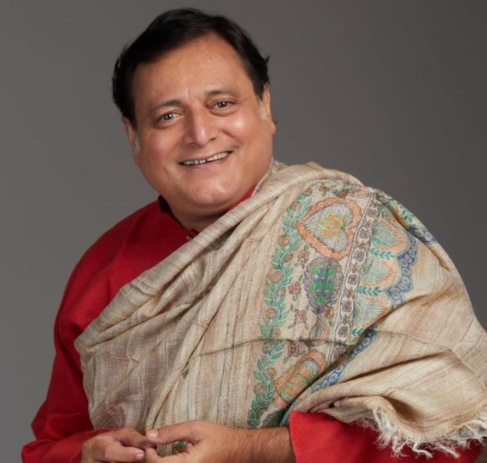     (फोटो सौजन्य: actormanojjoshi)